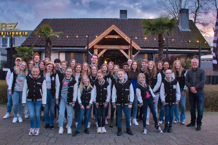 Zinge! met unieke Dinnershows in Restaurant Wiqui